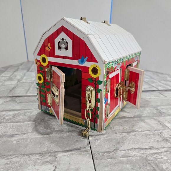 Toy Barn Melissa & Doug WOODEN LATCHES BARN 6 Hinged Doors Play & Learn - Picture 1 of 11